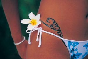 Tattoo in der Bikinizone